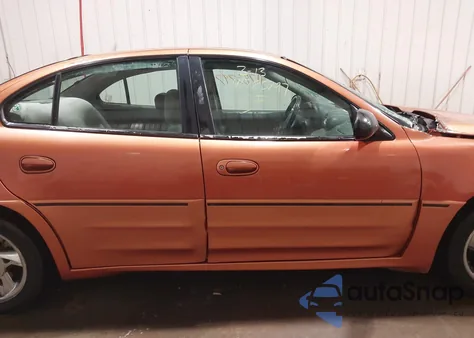 2004 Pontiac Grand Am Gt z USA, uszkodzony, nr VIN 1G2NW52E44C163916